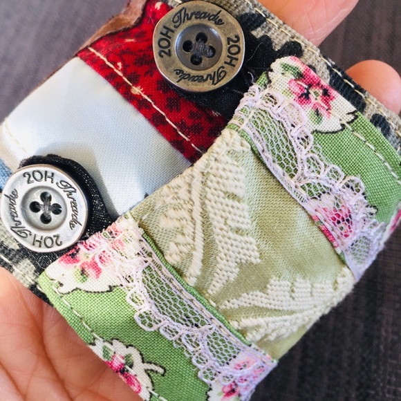 Handmade fabric cottagecore wide cuff bracelet - Picture 7 of 11